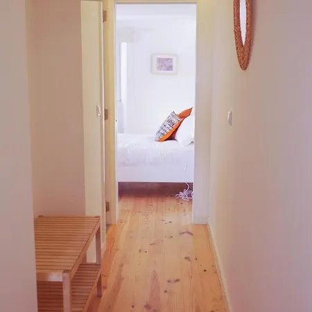 Apartment Burgo Flora 2 *